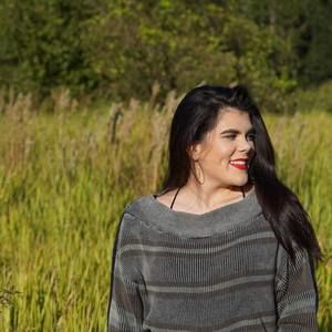 Meet your Posher, Alycea